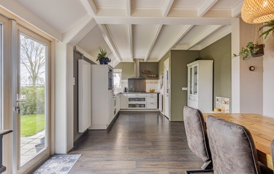 Kloosterlaan 6, TEN POST