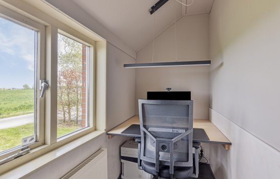 Kloosterlaan 6, TEN POST