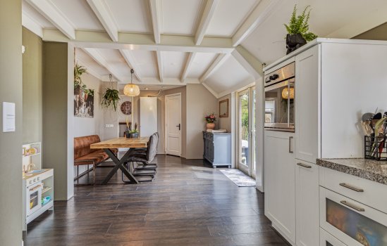 Kloosterlaan 6, TEN POST