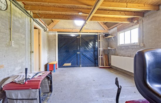 Broeksterweg 24, Pieterburen