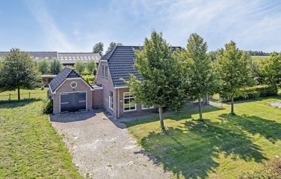 Broeksterweg 24, Pieterburen