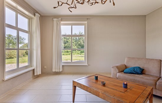 Broeksterweg 24, Pieterburen