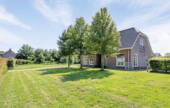 Broeksterweg 24, Pieterburen