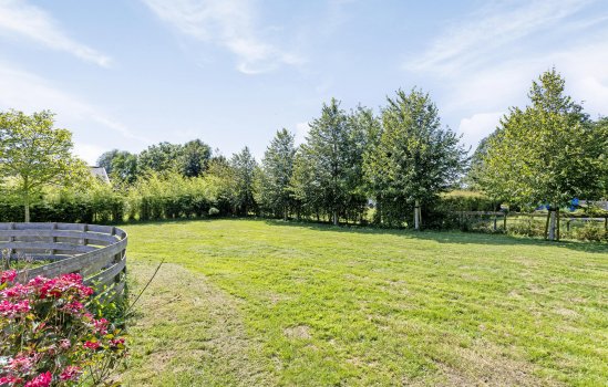 Broeksterweg 24, Pieterburen