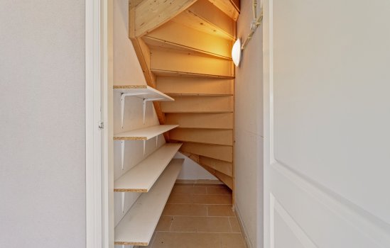 Broeksterweg 24, Pieterburen