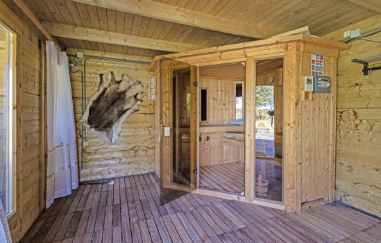 Broeksterweg 24, Pieterburen