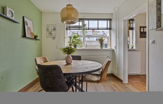 Lange Akker 38, Uithuizermeeden