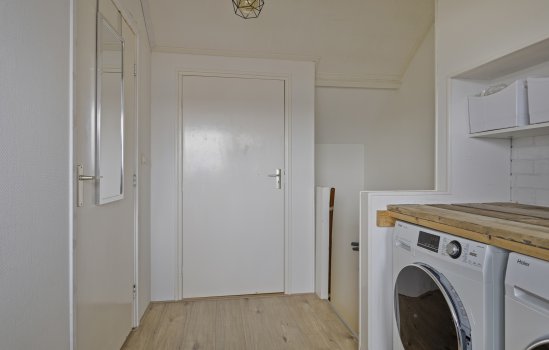 Lange Akker 38, Uithuizermeeden