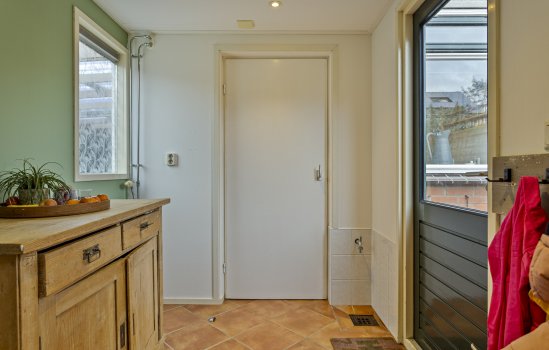 Lange Akker 38, Uithuizermeeden