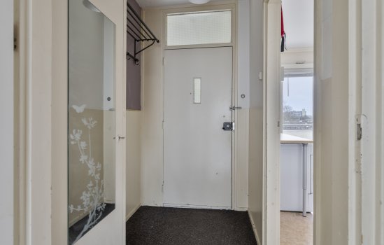 Plutolaan 76, Groningen