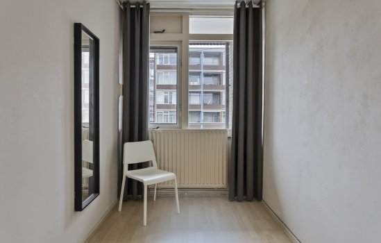 Plutolaan 76, Groningen