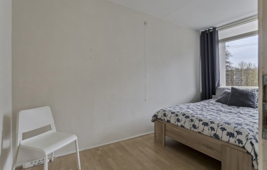 Plutolaan 76, Groningen