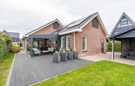 Menkarstraat 31, Zuidhorn
