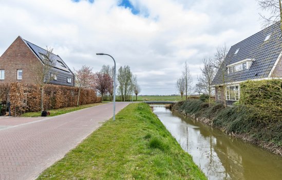 Menkarstraat 31, Zuidhorn