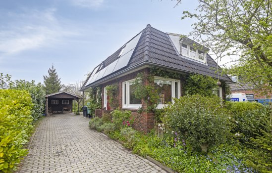 Oosterstraat 20, Sauwerd