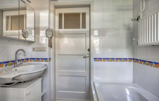 Oosterstraat 20, Sauwerd