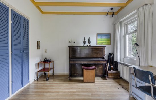 Oosterstraat 20, Sauwerd