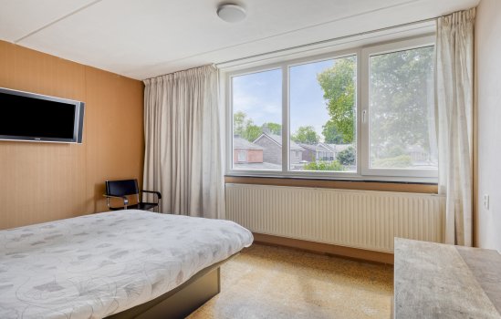 Brink 28, Veendam