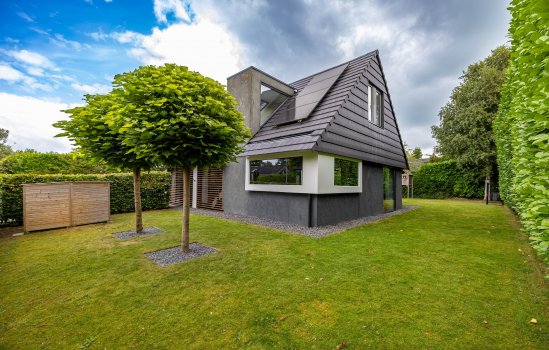 Briklaan 4, LEEK
