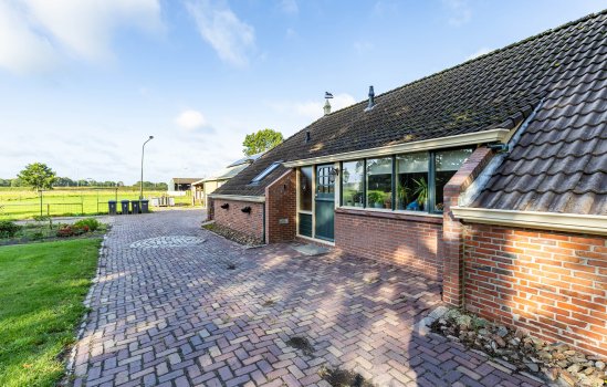 Hoofdweg 24, Scharmer