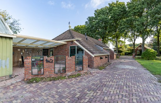 Hoofdweg 24, Scharmer
