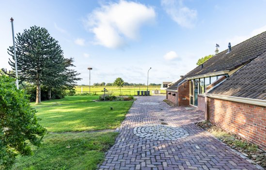 Hoofdweg 24, Scharmer