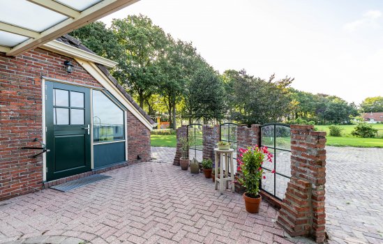 Hoofdweg 24, Scharmer