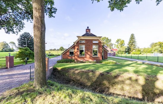 Hoofdweg 24, Scharmer