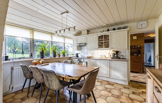 Hoofdweg 24, Scharmer