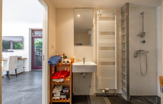 Tynaarlosestraat 68, VRIES