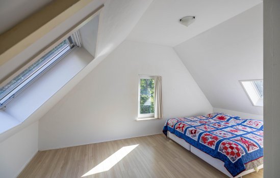Tynaarlosestraat 68, VRIES
