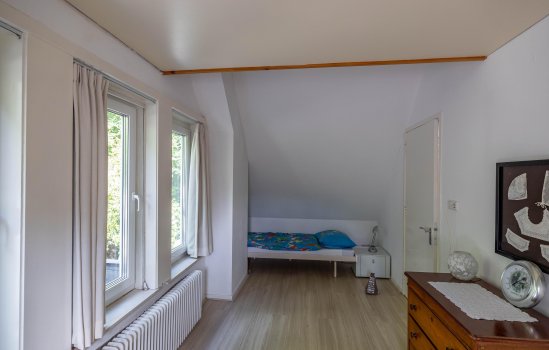 Tynaarlosestraat 68, VRIES