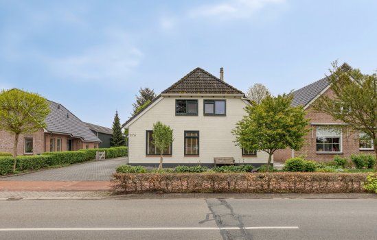 Ommelanderwijk 275, Veendam