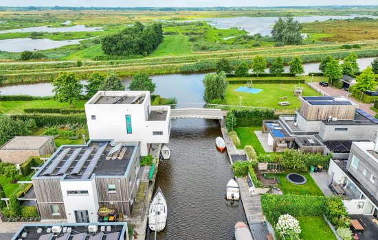 Weemhofseiland 23, EELDERWOLDE