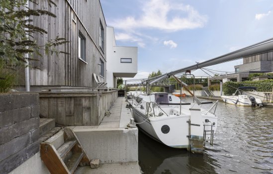 Weemhofseiland 23, EELDERWOLDE