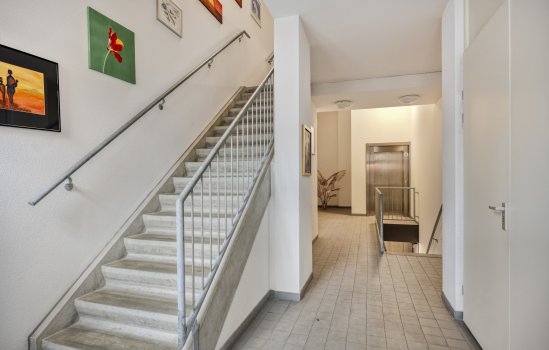 Rijksstraatweg 197-a, HAREN GN