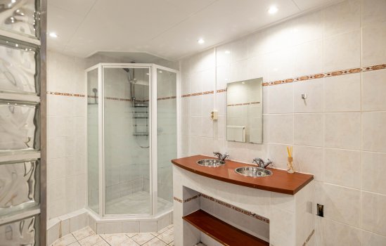 Luddestraat 6, Thesinge