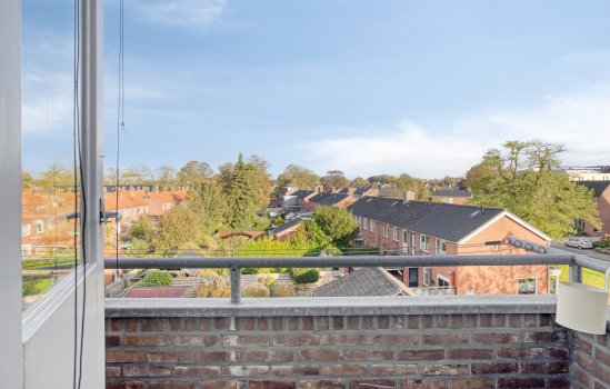 Kerkstraat 121, HOOGEZAND