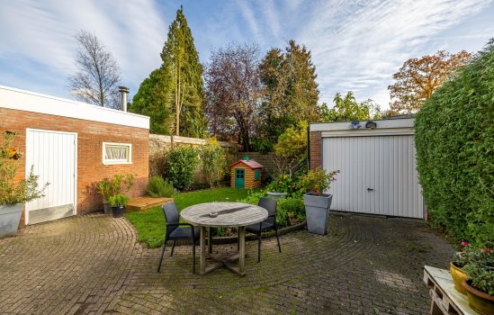 Grachtwal 1, HAREN GN