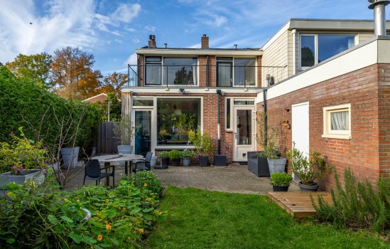 Grachtwal 1, HAREN GN