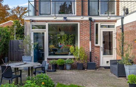 Grachtwal 1, HAREN GN