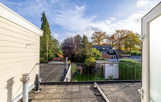 Grachtwal 1, HAREN GN