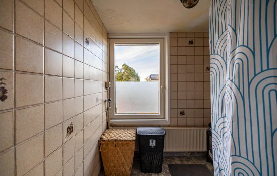 Grachtwal 1, HAREN GN