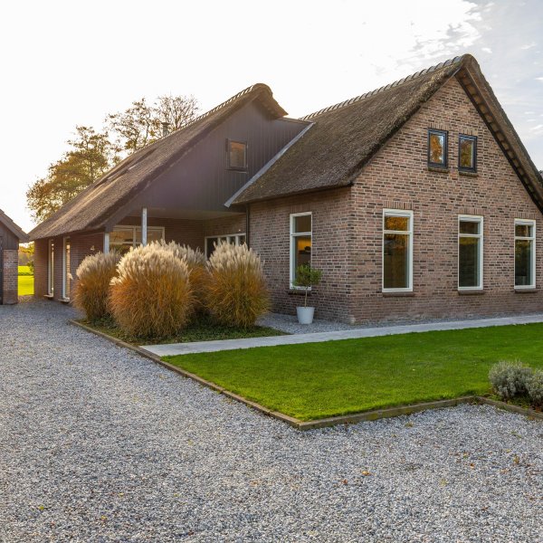 Zeegserweg 4, TYNAARLO