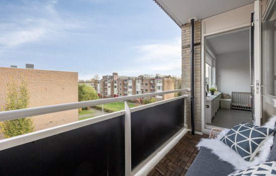 Plutolaan 148, Groningen