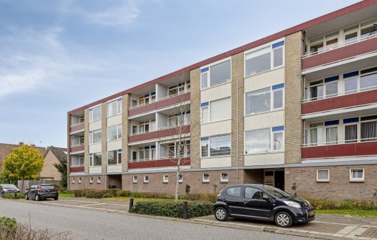 Plutolaan 148, Groningen