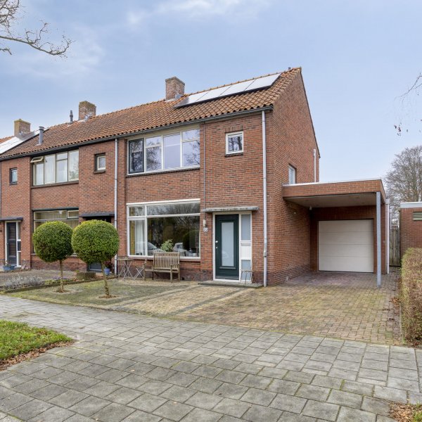 Dr. Th. Tjabbesstraat 26, Veendam