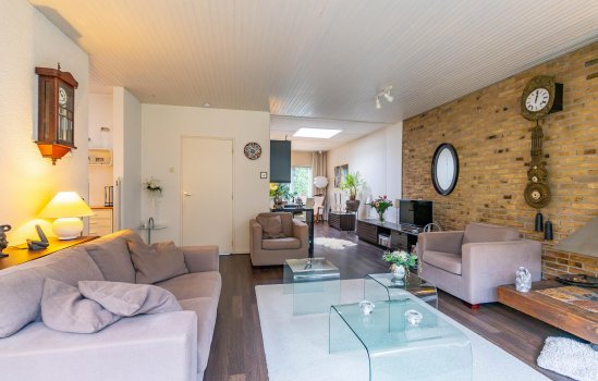 Albert Schweitzerplantsoen 38, RODEN