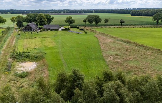 Minister Cremerstraat 10, ZEIJEN