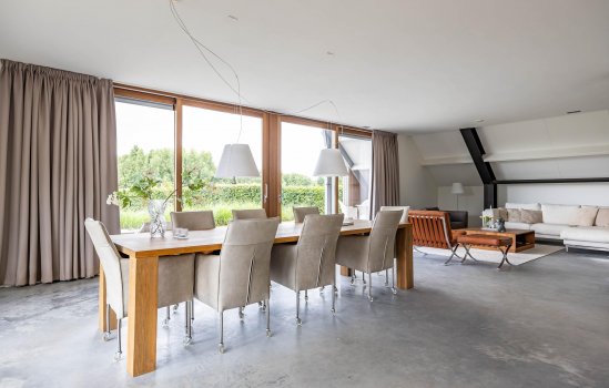 Minister Cremerstraat 10, ZEIJEN